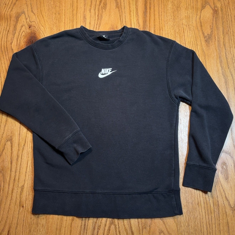 Nike Club Sweatshirt‎ Mens Medium Black Fleece Crew Neck Center Swoosh Logo
